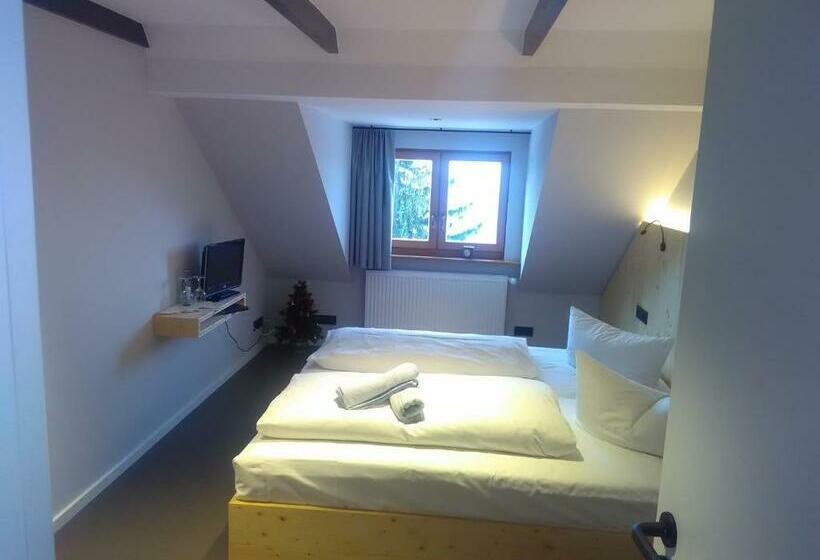 Номер Стандарт, Berghotel Pöhlberg