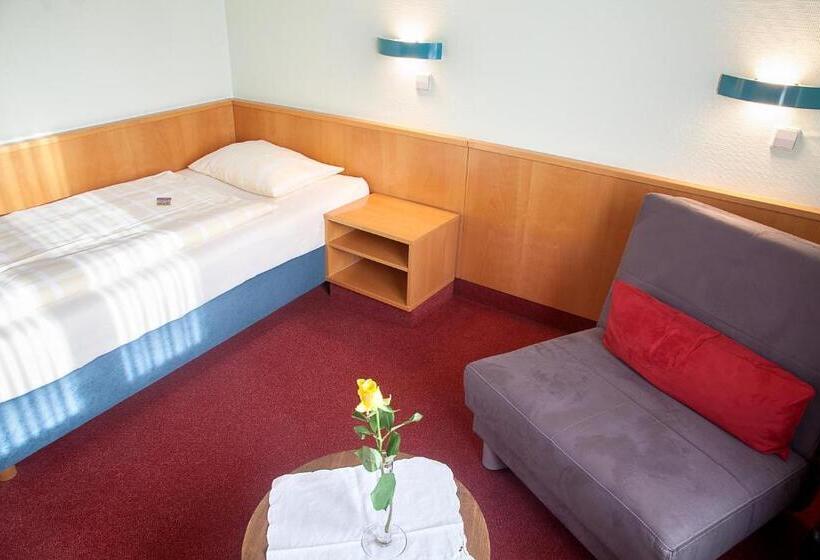 Номер Economy Индивидуальный, Sporthotel öhringen