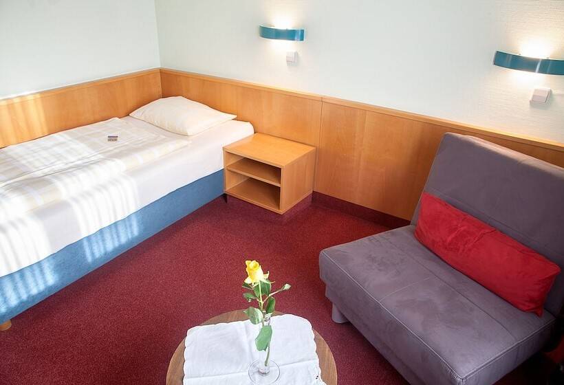 Номер Стандарт, Sporthotel öhringen