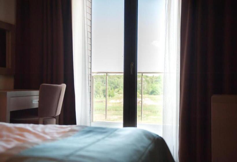 Апартаменты Комфорт 1 Спальня, Baltic Plaza Hotel Medi Spa