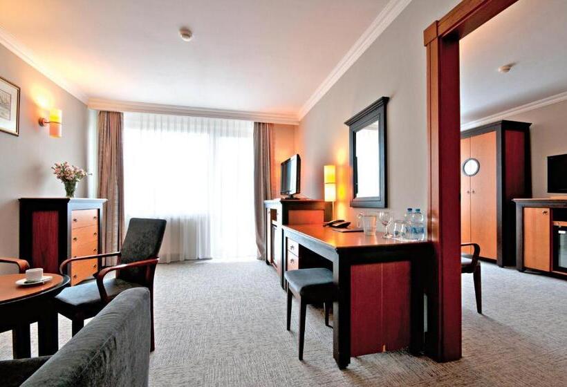 Апартаменты 1 Спальня, łeba Hotel & Spa