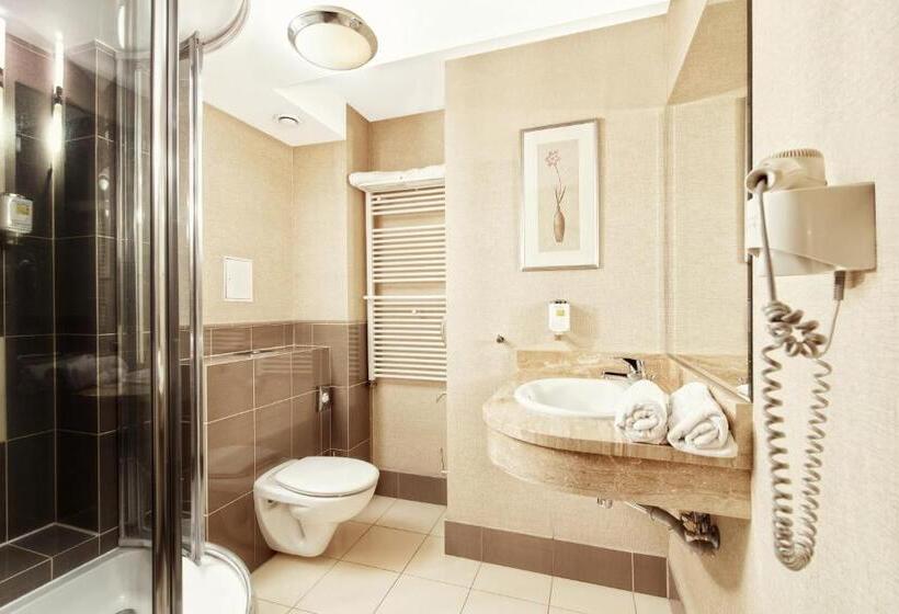 标准间, Warszawa Spa & Resort