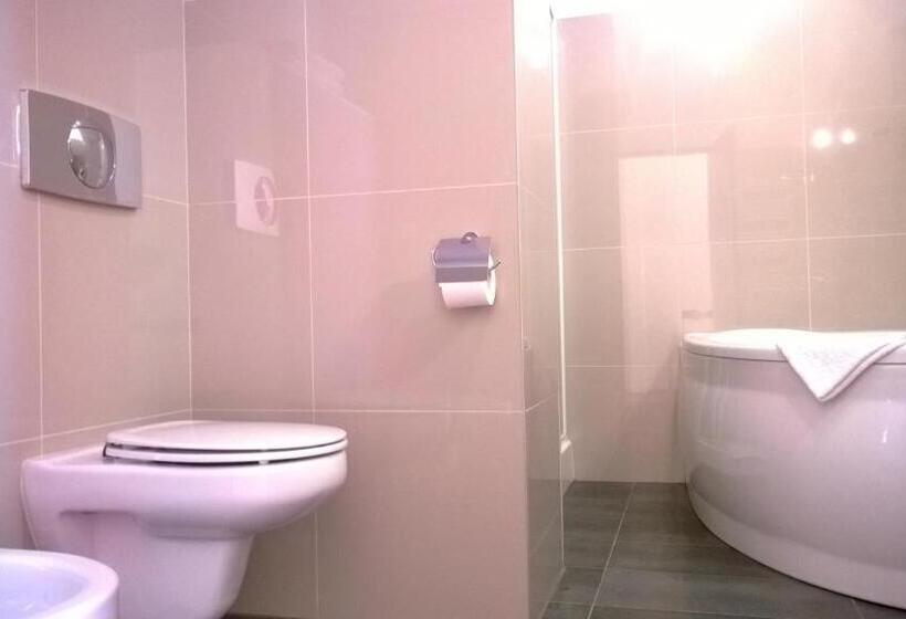 Quarto Deluxe Individual, Yuca