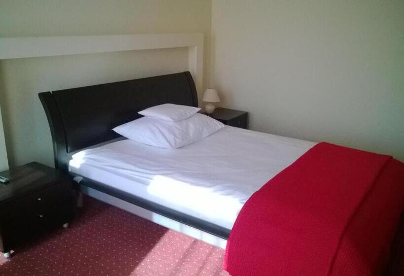 Quarto Deluxe Individual, Yuca