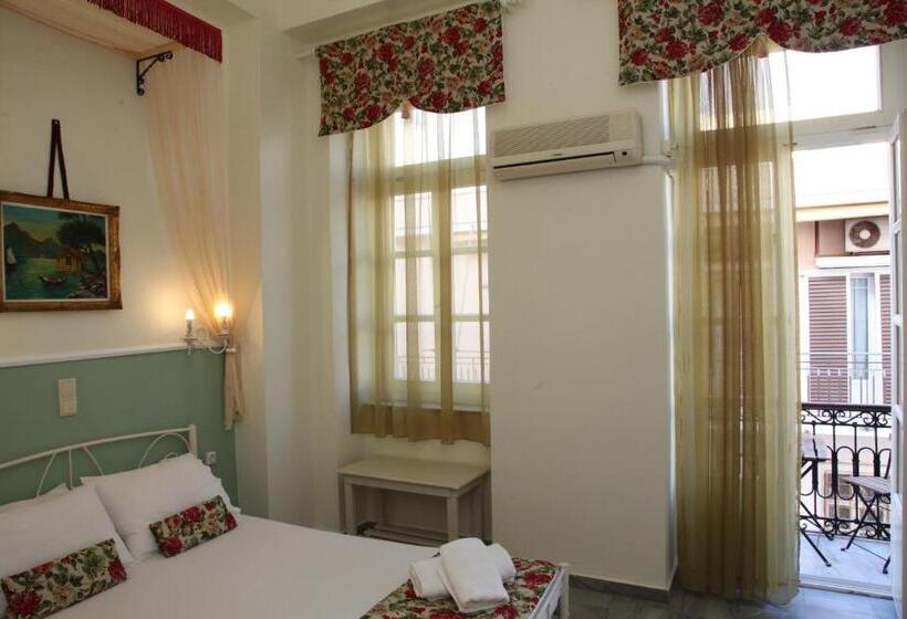اتاق استاندارد با بالکن, Fiera Guesthouse