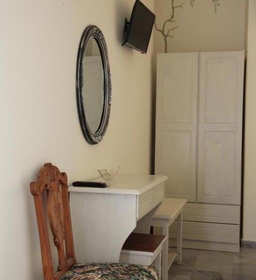 اتاق استاندارد, Fiera Guesthouse