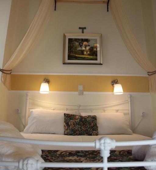 اتاق استاندارد, Fiera Guesthouse