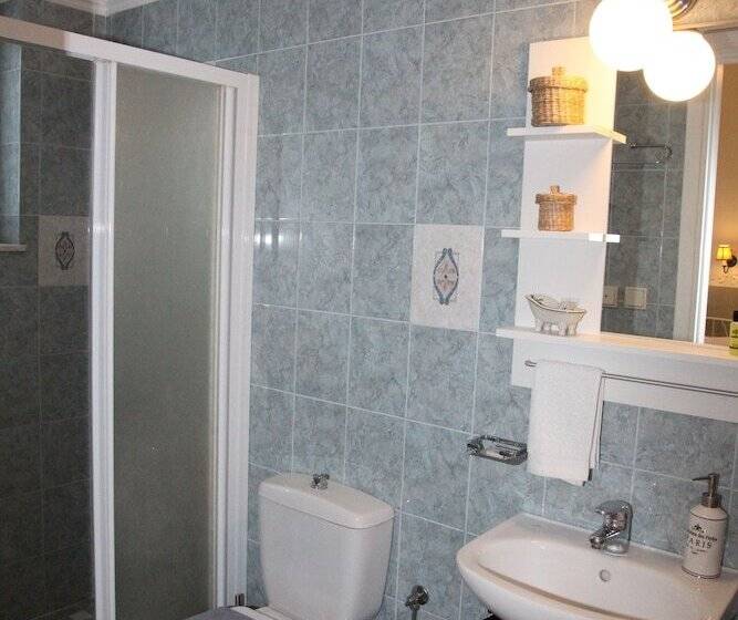 اتاق استاندارد, Fiera Guesthouse