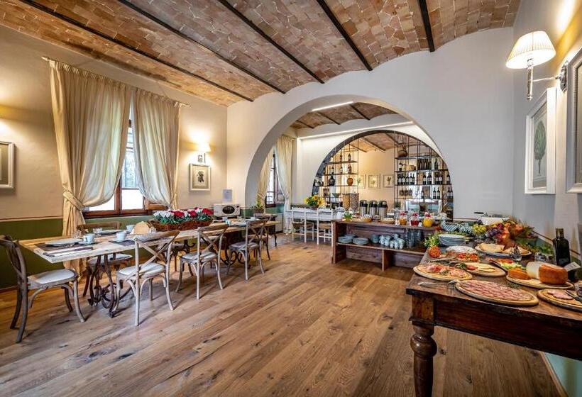غرفة قياسية, Villa S.andrea