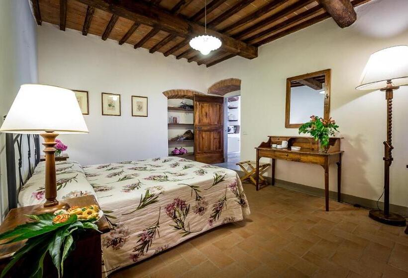 شقة غرفة واحدة, Villa S.andrea