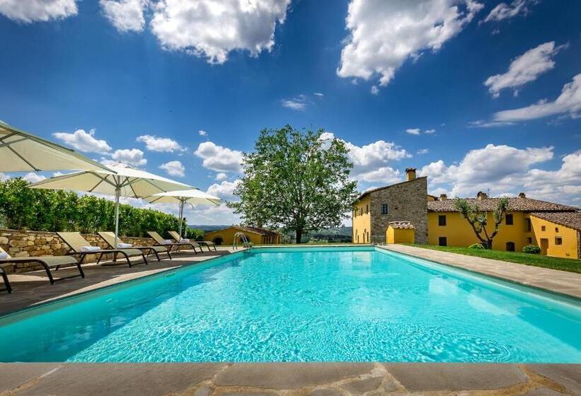 شقة غرفتين, Villa S.andrea