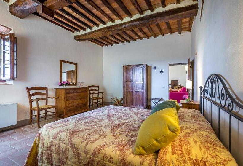 شقة غرفة واحدة, Villa S.andrea