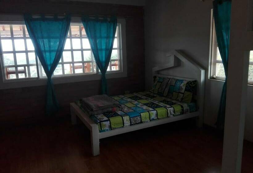 اتاق سوپریور چهار تخته, Lookout Lodge Mirador De Guatape