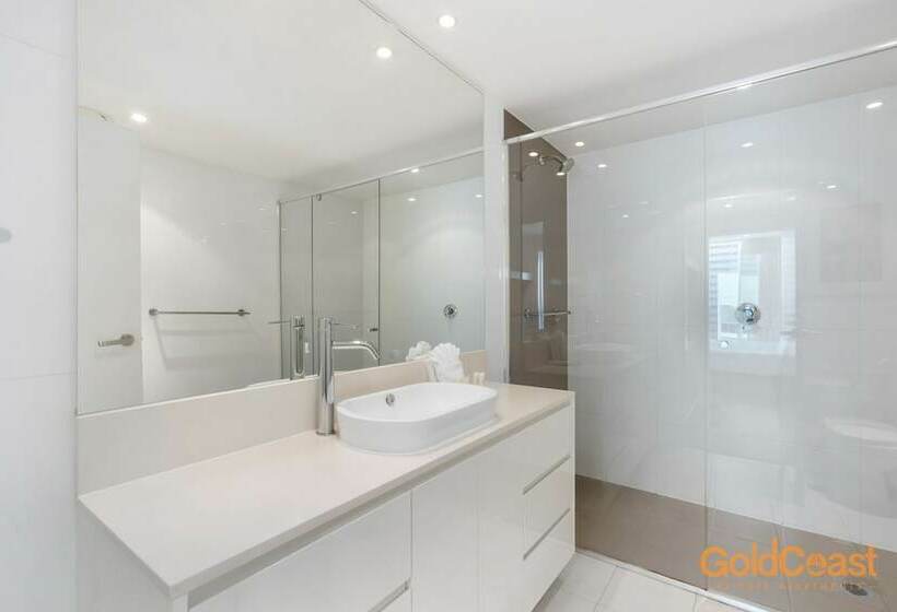 침실 3개 아파트, Gold Coast Private Apartments