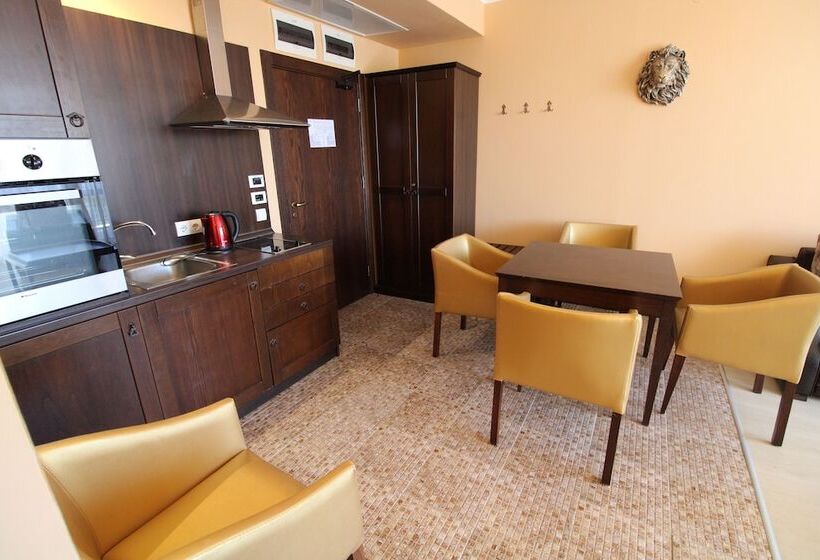 آپارتمان راحتی 1 خوابه, Menada Apartments In Royal Beach Resort