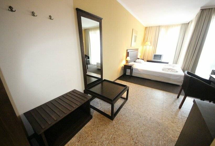 استودیوی کلاسیک, Menada Apartments In Royal Beach Resort