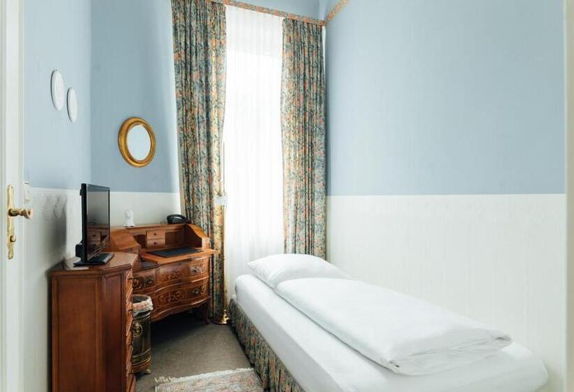 اتاق استاندارد یک نفره, Das Kleine Hotel In Ruhiger Stadtlage