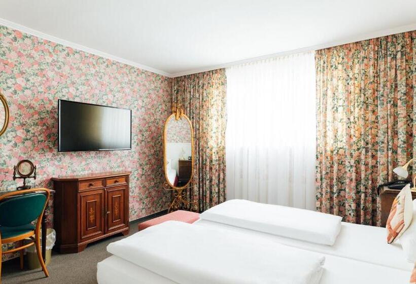اتاق استاندارد, Das Kleine Hotel In Ruhiger Stadtlage