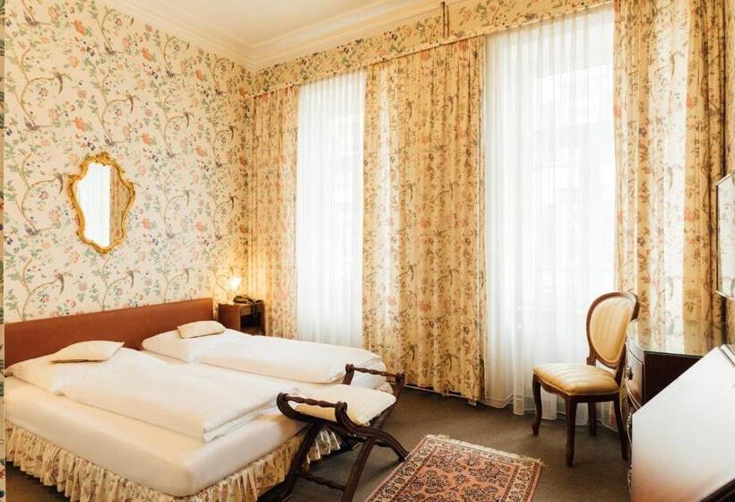 اتاق استاندارد, Das Kleine Hotel In Ruhiger Stadtlage