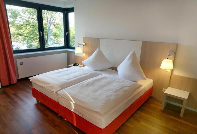 Habitación Superior, Np Hotel Ullrich