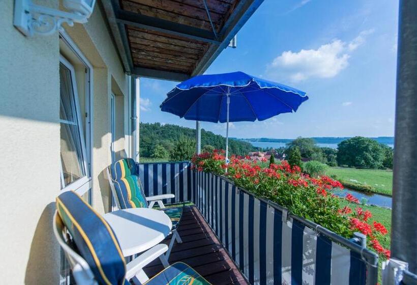 Номер Стандарт, Ferienwohnung Zur Hopfenkönigin