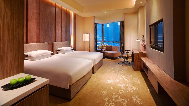اتاق استاندارد با چشم‌انداز باغ, Hyatt Regency Guiyang