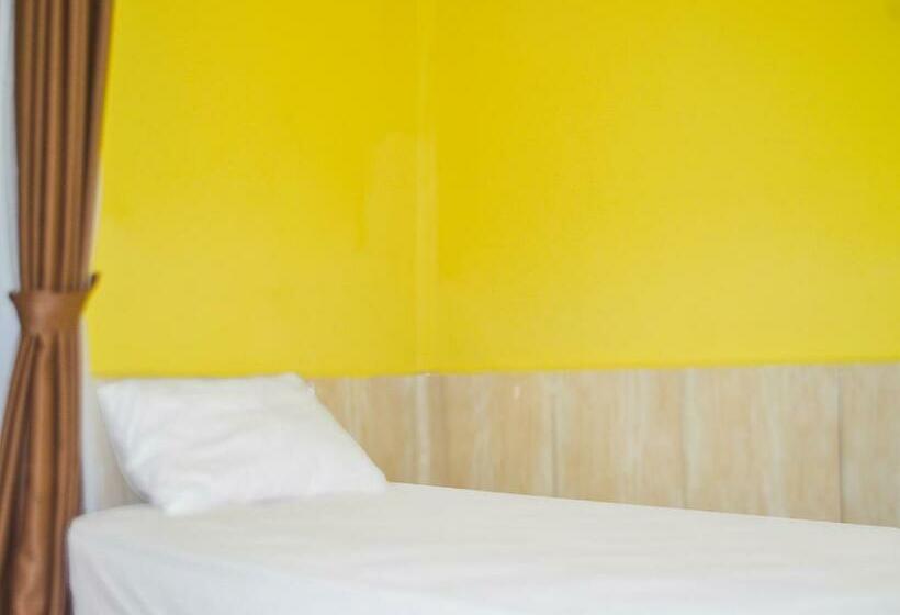 싱글 기본룸, Spot On 91463 Obby Guest House