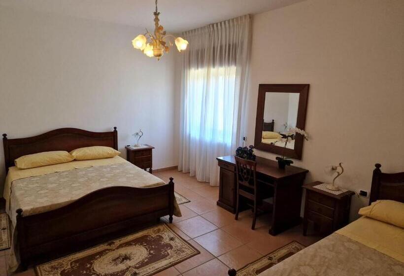 Номер Стандарт Трехместный, L Antica Casa Affittacamere