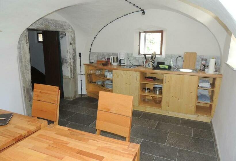 Номер Стандарт, Pilger  Und Radlerherberge Herberge Im Hofhaus