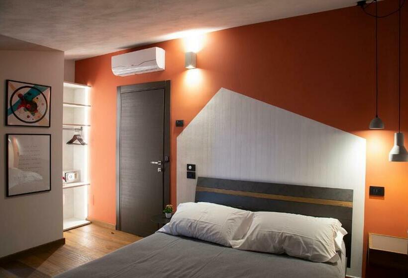 Стандартный Номер Кровать Кинг, Mantra Suite&rooms