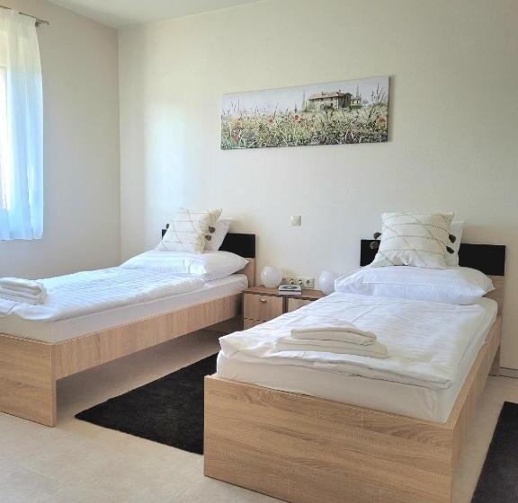 اتاق سوپریور, Silver Lodge Vendégház Egerszalók