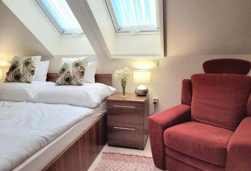 سوییت خانوادگی, Silver Lodge Vendégház Egerszalók