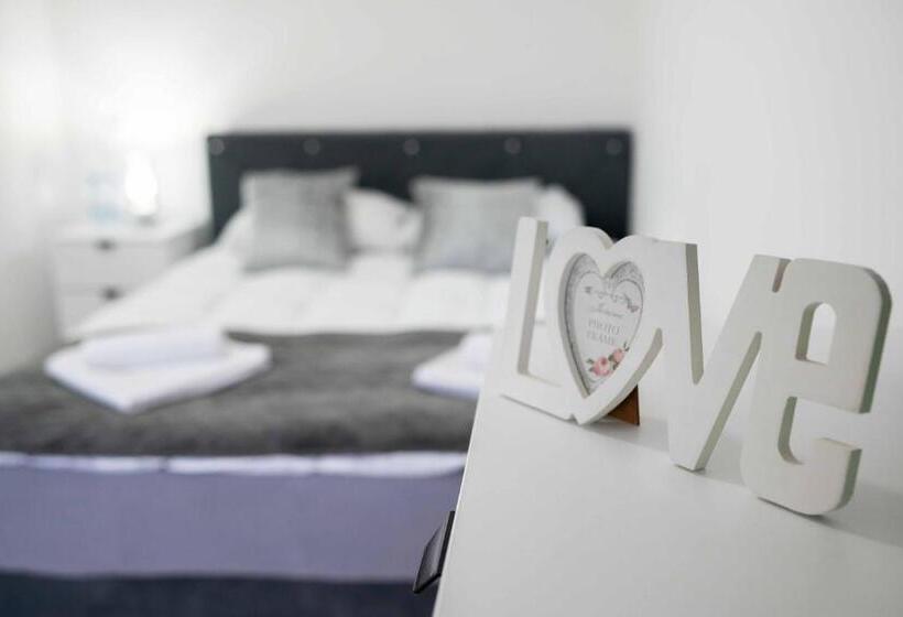 استودیوی لوکس, The Sun Apartments Brcko