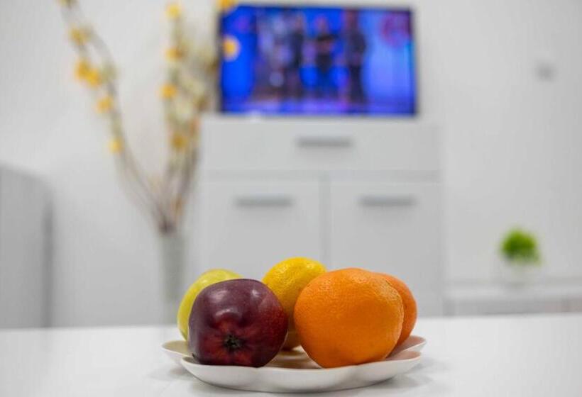 استودیو استاندارد با تخت کینگ, The Sun Apartments Brcko