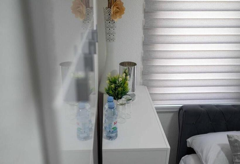اتاق عادی, The Sun Apartments Brcko