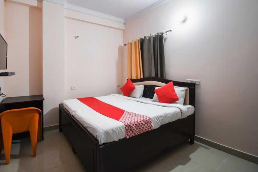 Трехместный Номер Классика, Pop 91393 Krishna Residency Inn