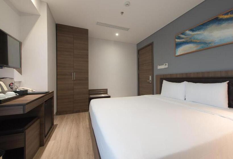 اتاق سوپریور با چشم‌انداز شهر, Zenia Boutique Hotel Nha Trang