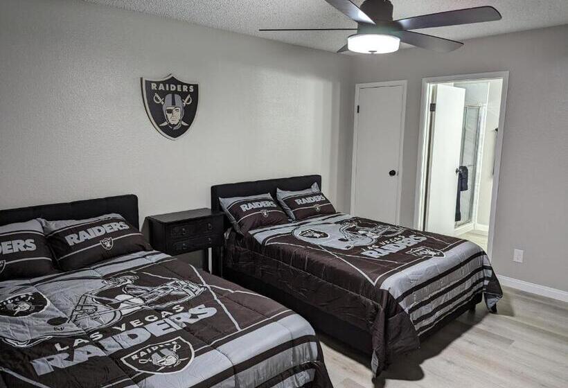 Apartamento 2 Dormitórios, Casa Mesa Villas