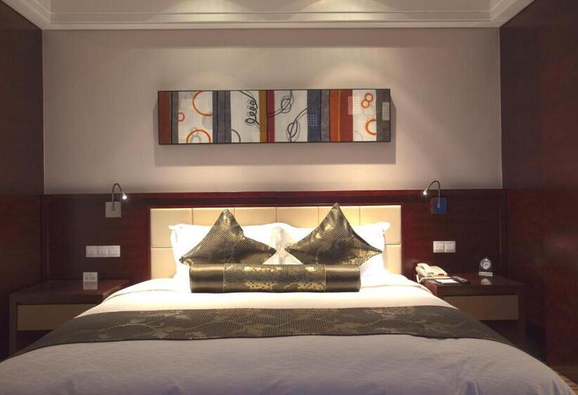 سوییت لوکس, New Century Hotel Qingdao