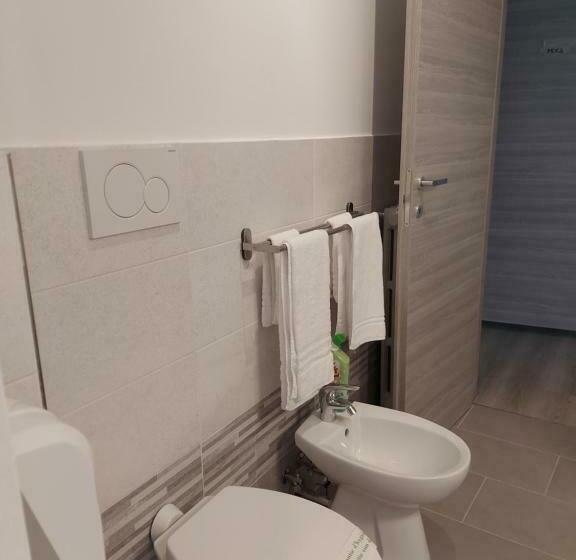 اتاق استاندارد با تخت بزرگ, Fare Bnb   Room Del Parco
