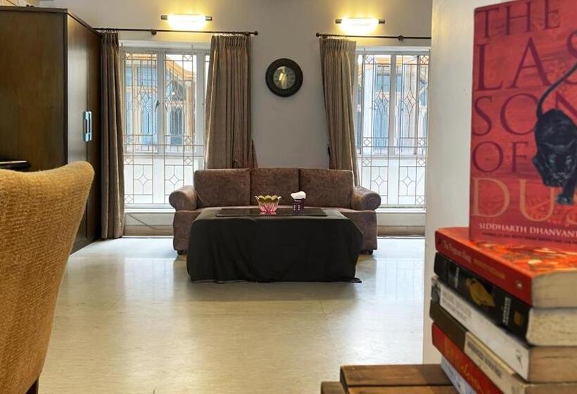 آپارتمان 1 خوابه با بالکن, The Aster Homestay   Bedrooms & Apartments