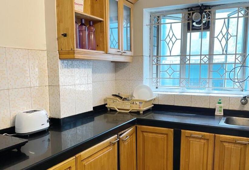 آپارتمان 1 خوابه با بالکن, The Aster Homestay   Bedrooms & Apartments
