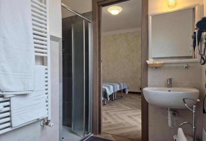 Номер Стандарт с Балконом, Le Rustiche Foresteria