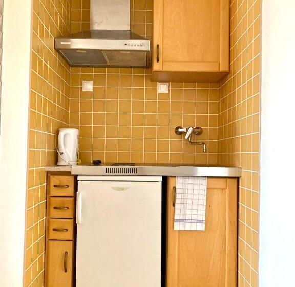 Номер Стандарт Трехместный, Hét Vezér Apartman