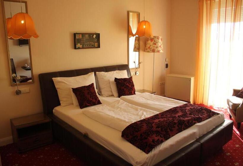 Номер Стандарт Вид на Озеро, Al Faro Lodge Am See