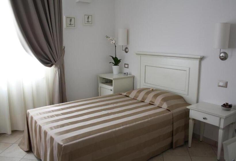 Standard Single Room, Alla Corte Del Picchio Room & Breakfast