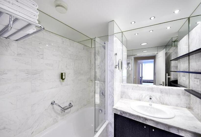 Quarto Clássico, Singerstrasse 21 25 Aparthotel 350m Next To St Stephen S Square