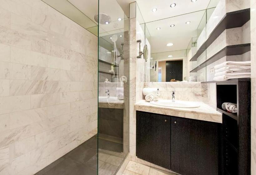Quarto Deluxe, Singerstrasse 21 25 Aparthotel 350m Next To St Stephen S Square