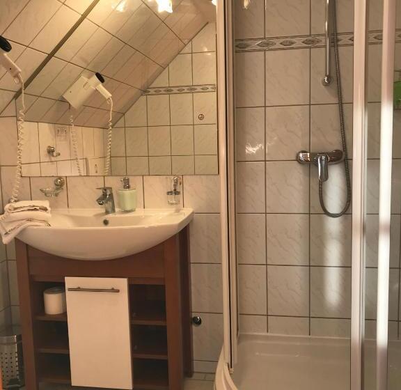اتاق استاندارد, Am Schloss   Frankfurt An Der Oder