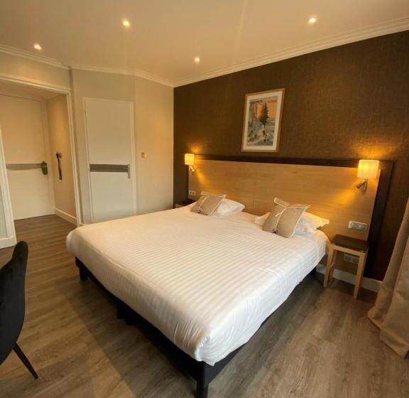 اتاق استاندارد با چشم‌انداز دریاچه, Hôtel Beau Rivage